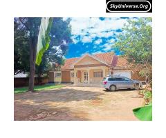 Hot deal House on sale in bukoto
