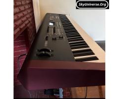 Professional yamaha keyboard mox F8 88 keys - 3