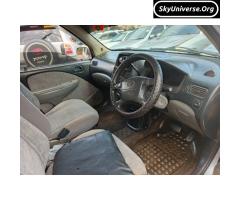 Toyota Raum - 7