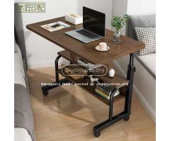 Simple laptop table