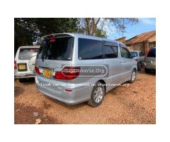 Toyota  ALPHARD - 2