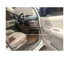 TOYOTA NOAH UBD