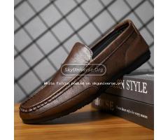 Casual Moccasins with rubber sole-brown