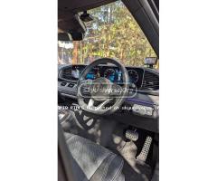 Elegance meets luxury, it's a GLE - 4