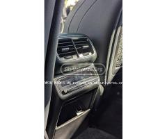 Elegance meets luxury, it's a GLE - 7