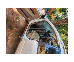 Toyota IPsum 2000 White - 2