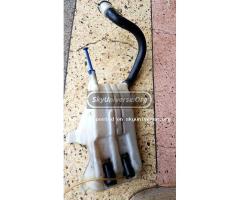 Rav4 ordinary 1998 windshield washer reservoir tank