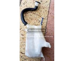 Rav4 ordinary 1998 windshield washer reservoir tank - 3