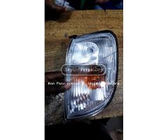 Nissan Hardbody Conerlamp - 2