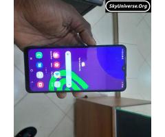 Galaxy f12 dual sim 128gb - 2