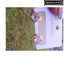 Classy earrings ???? - 3