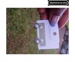 Classy earrings ???? - 5