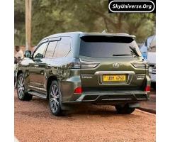 Lexus LX570 - 7