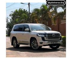 Toyota land cruiser V8 petrol ⛽