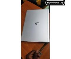 HP 840. G8. Core 5. 16gb. 256ssd. - 2