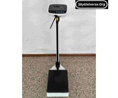 Digital electric weighing scale with height