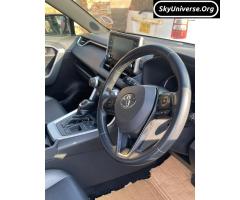 RAV4 hybrid 2019 model on quick sale - 3