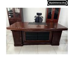 Executive office desk - 2