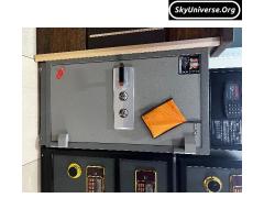 Heavy duty manual safe box